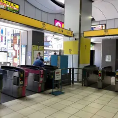 浦安駅