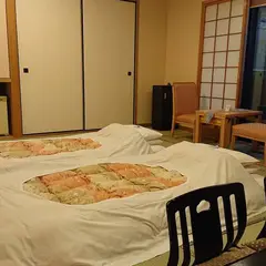 松井本館