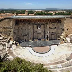 オランジュのローマ劇場（Roman theatre）