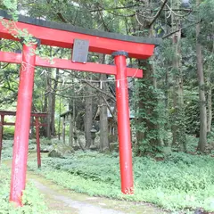 漆山神社（矢葺明神）