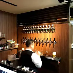 BREWERS beer pub