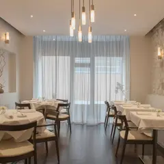 Restaurant ES