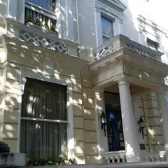 Abbey Court Hotel