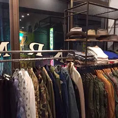 Arms Clothing Store