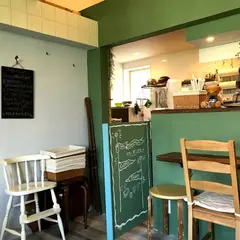 カフェ ポンポネッラ