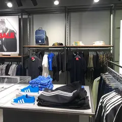 adidas Store Ikebukuro