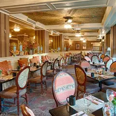 J Graham's Cafe