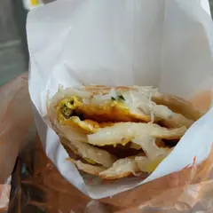 佳味亭 葱抓餅 黒糖珍珠鮮奶