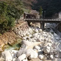 湯の山温泉 涙橋