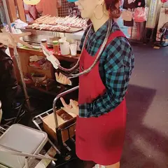 饒河翅包飯