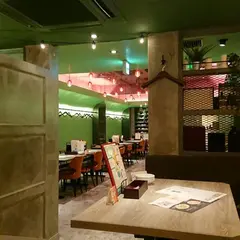 ニワトリマーケット池袋