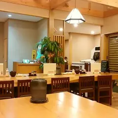 しゃんしゃん茶屋 宮崎店