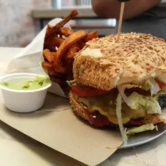 Schiller Burger