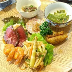 均ちゃん食堂