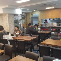 ユジョン食堂(東大門)/ユジョンシッタン/유정식당