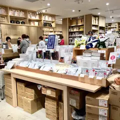 AKOMEYA TOKYO NEWoMan 新宿店