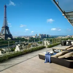Shangri-La Hotel, Paris