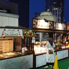 そごう横浜店屋上 海の見えるビアガーデン