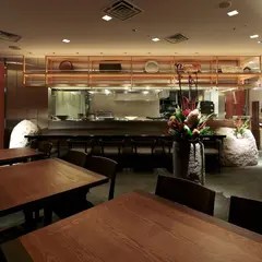 日本の旬の味 百膳