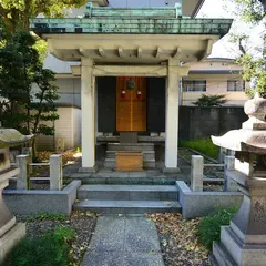 初音森神社 本殿