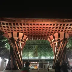金沢駅東口（バス）