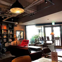 BLUE BOOKS cafe 静岡店