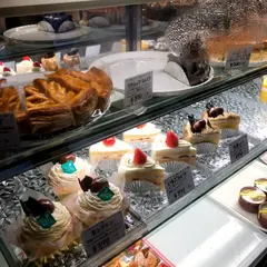 （有）オカザキベーカリー 神田店