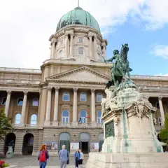 ハンガリー国立美術館
