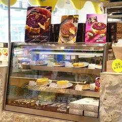 焼きたてチーズタルト専門店PABLO 沖縄国際通り店