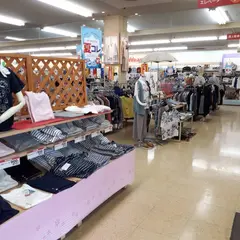 ヨークベニマル 一箕町店