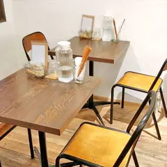 ブック＆カフェ喫茶去