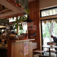 アカリ カフェ