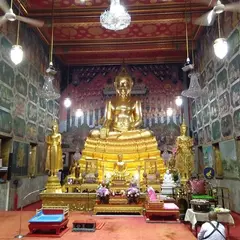 Wat Khunchan Waramattaya Panthasararam (Wat Khun Chan)