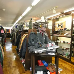 ブランド古着屋カインドオル トアロード店
