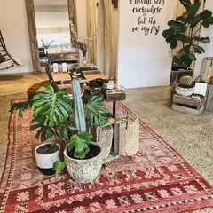 Kivari Boutique