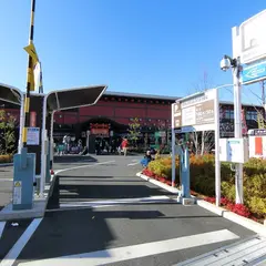 西武スマイルパーク 西武秩父駅前温泉祭の湯駐車場