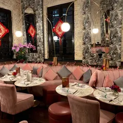 Madame Fu-Grand Cafe Chinois