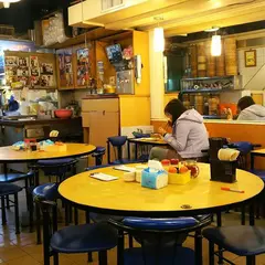 金鶏園
