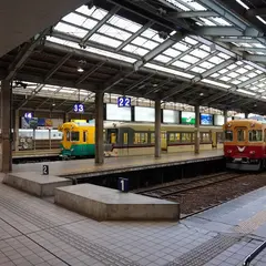 地鉄ビル駐車場