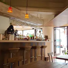 salon,cafe&bar ToiToiToi