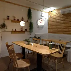 海石三₃三明治専売店