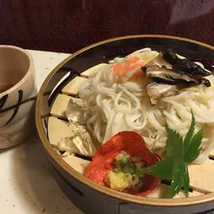 料亭 覚右衛門