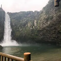 南大隅町 雄川の滝