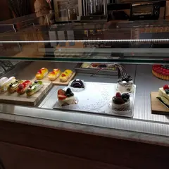 Ceci Cela Patisserie