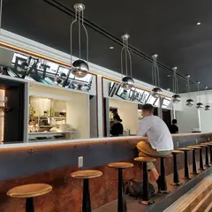 Nickel & Diner