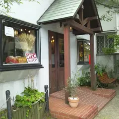 葉山ボンジュール鎌倉山店