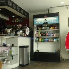 Harold's Coffee Lounge