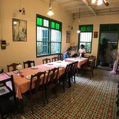 Raya Restaurant