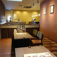 ブラウン珈琲 毘森公園店