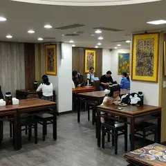 東門川味老鄧担担面